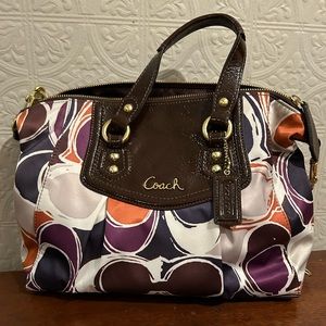 Coach handbag. Brand new tags still on it. Paid $358